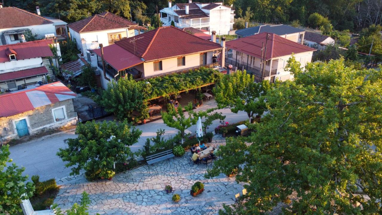 Arados Family Residence กาลัมปากา ภายนอก รูปภาพ