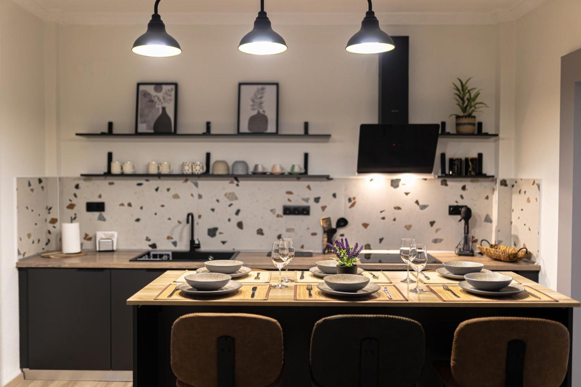 Arados Family Residence กาลัมปากา ภายนอก รูปภาพ
